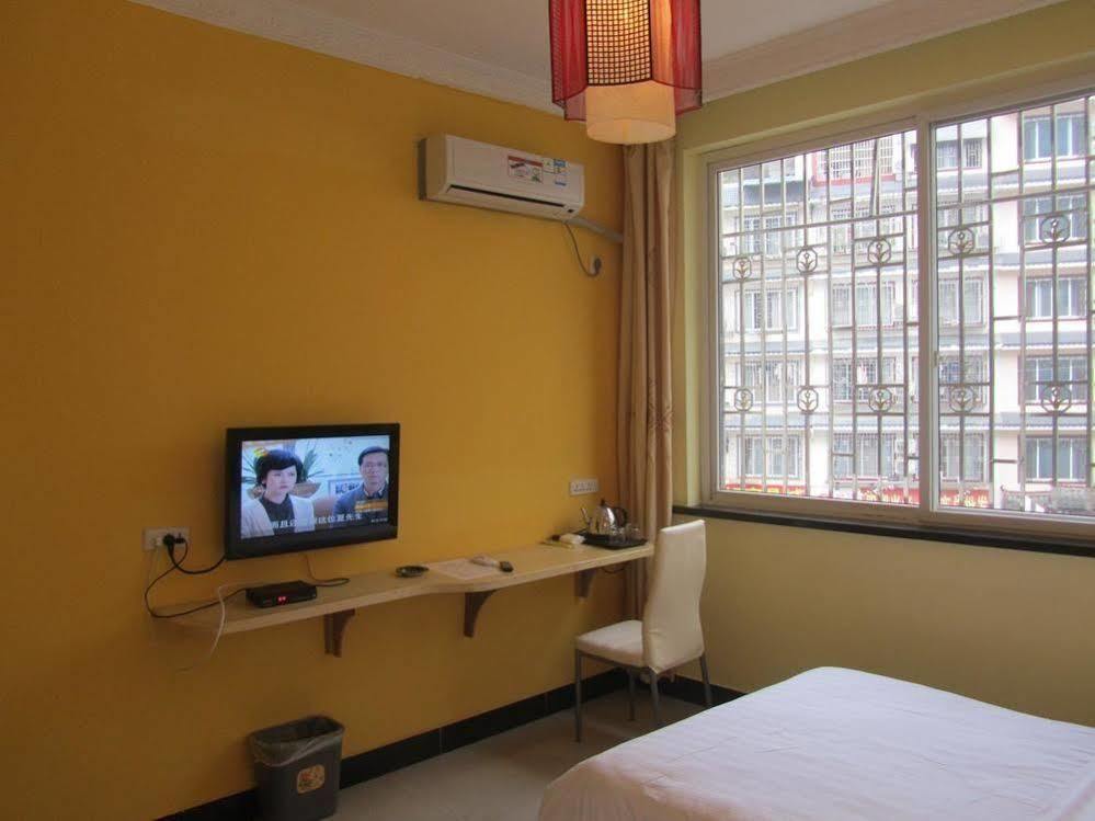 Yangshuo Romantic Inn Dış mekan fotoğraf