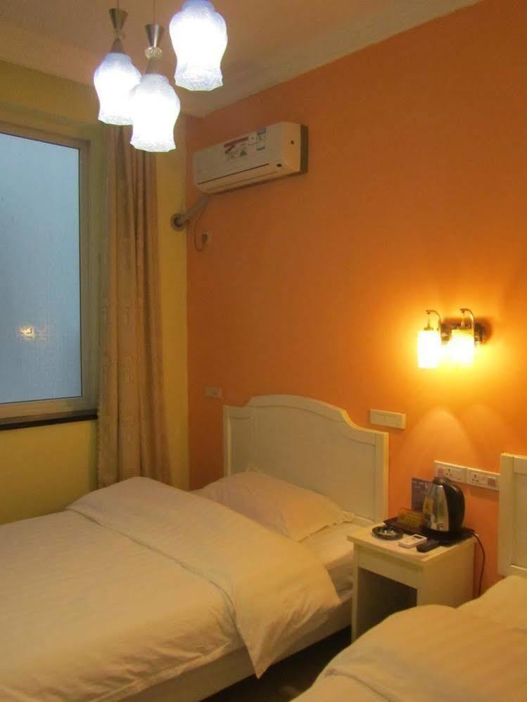 Yangshuo Romantic Inn Dış mekan fotoğraf